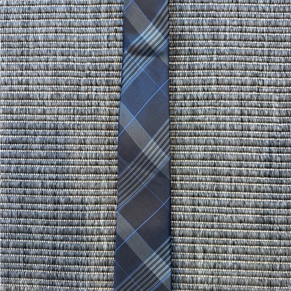 Michael Kors Elegant Silk Black and Blue Plaid Tie